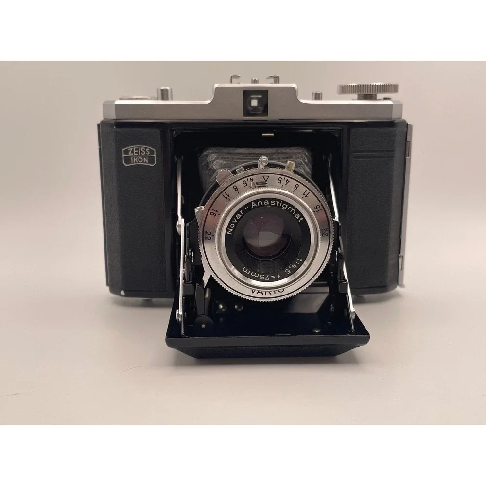 Zeiss Ikon Nettar 517/16 6x6 Medium Format Folding Camera Novar 75mm f/4.5 Vario